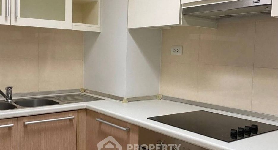 Wohnung zur Miete und zum Kauf mit 3 Zimmer in Phra Khanong, Bangkok
