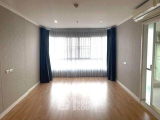 Condo en venta de 2 habitaciones en Yan Nawa, Bangkok