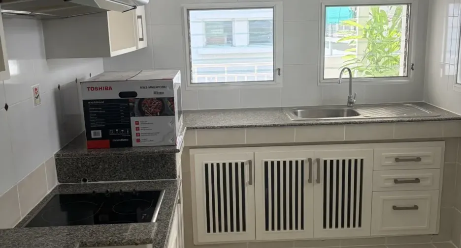 For rent 3 bedrooms house in San Sai, Chiang Mai