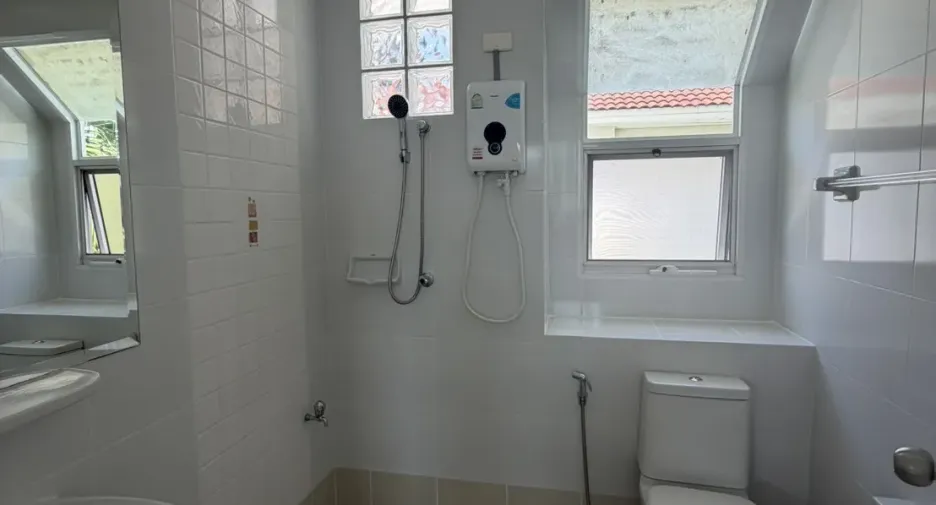 For rent 3 bedrooms house in San Sai, Chiang Mai
