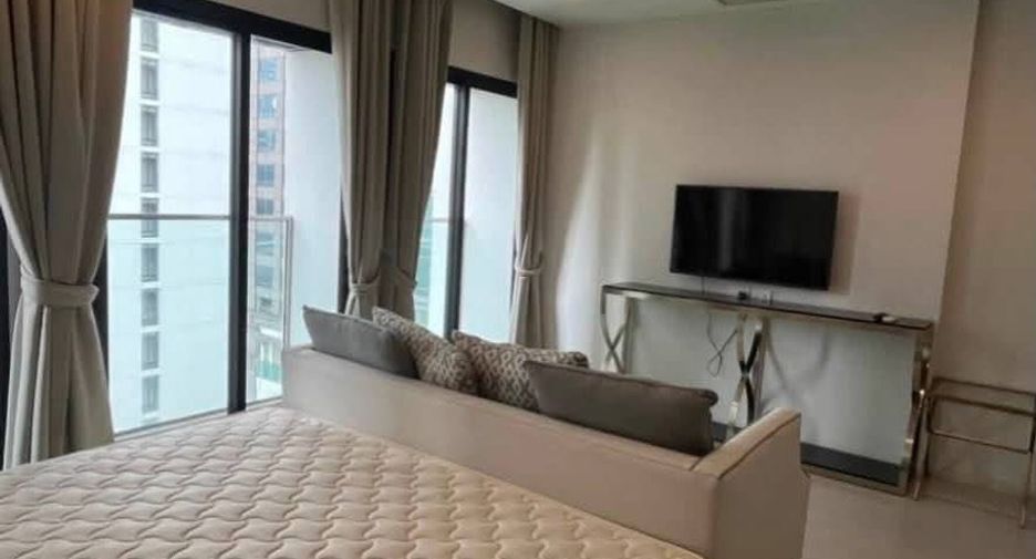 Condo en alquiler y en venta de 1 habitaciones en Pathum Wan, Bangkok