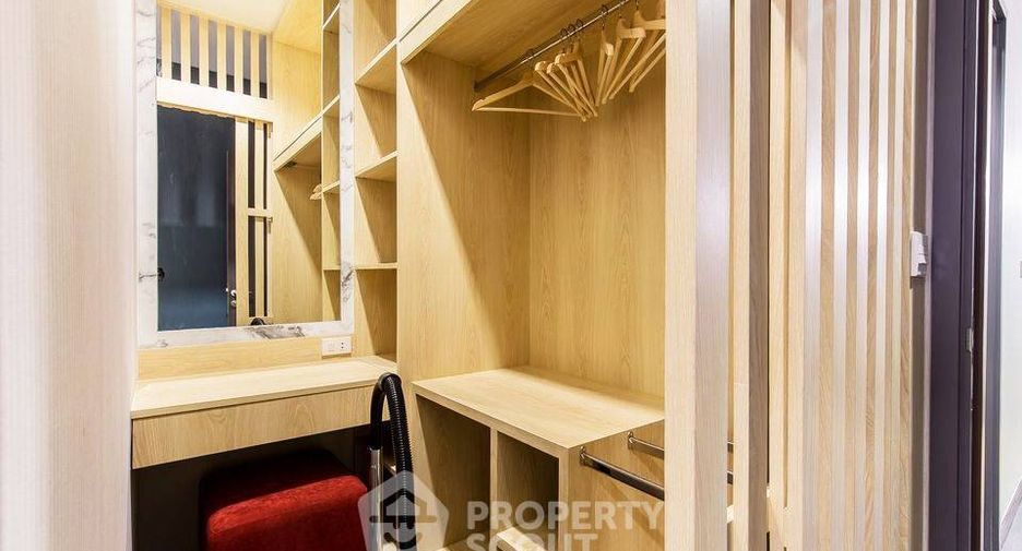 À vendre 2 chambres condo à Khlong Toei, Bangkok