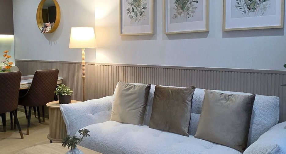 For rent 2 bedrooms condo in Khlong Toei, Bangkok