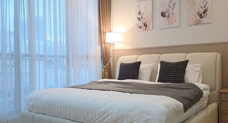 For rent 2 bedrooms condo in Khlong Toei, Bangkok