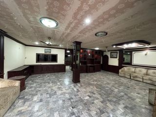 For sale and for rent 4 bedrooms townhouse in Thon Buri, Bangkok