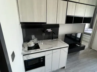 Condo en venta y en alquiler de 1 habitaciones en Phra Khanong, Bangkok