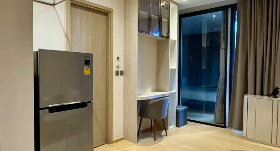 Condo en alquiler de 1 habitaciones en Huai Khwang, Bangkok