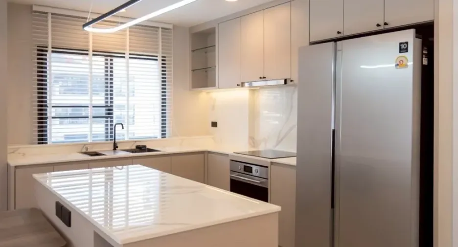 For rent 2 bedrooms apartment in Khlong Toei, Bangkok