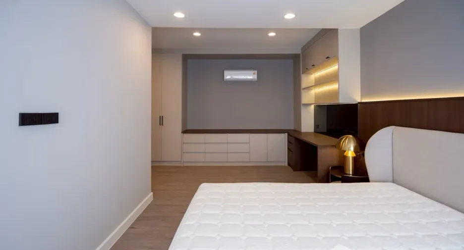 For rent 2 bedrooms apartment in Khlong Toei, Bangkok