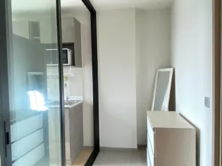 出售 和 出租 1 卧室 公寓 在 Mueang Samut Prakan, Samut Prakan