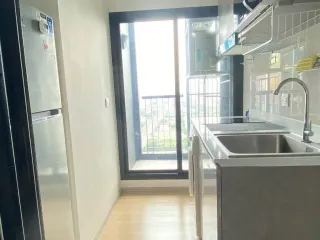 出售 和 出租 1 卧室 公寓 在 Mueang Samut Prakan, Samut Prakan