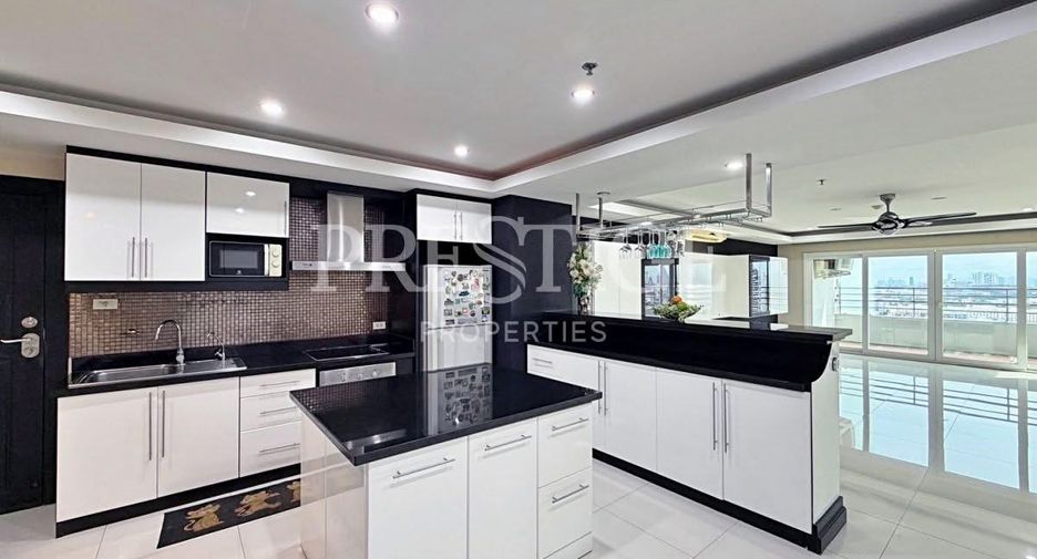 Condo en venta de 2 habitaciones en Bang Lamung, Chonburi