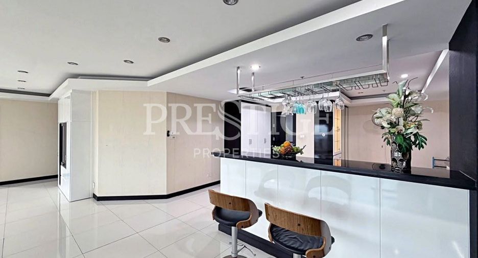 Condo en venta de 2 habitaciones en Bang Lamung, Chonburi