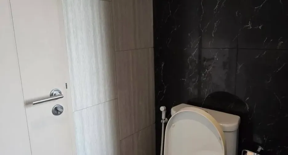 For rent 3 ベッドルーム condo in Phra Khanong, Bangkok