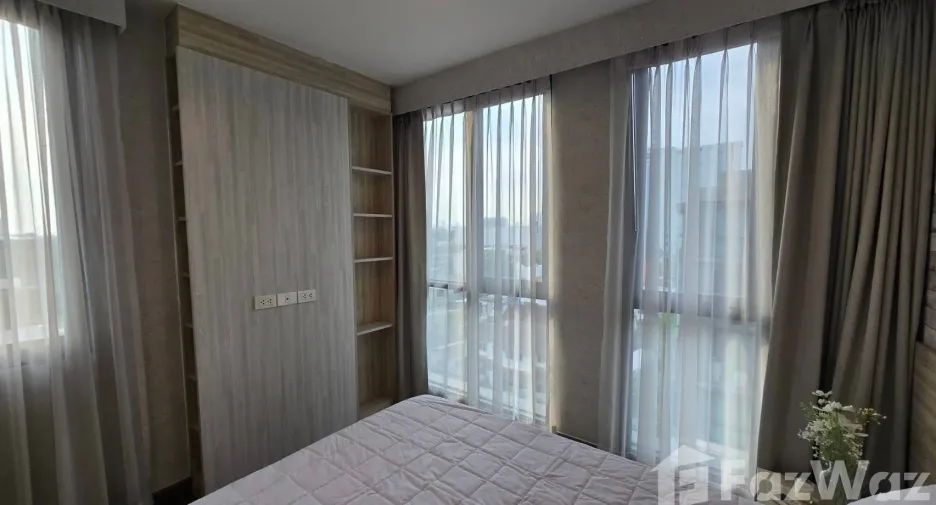 For rent 3 ベッドルーム condo in Phra Khanong, Bangkok