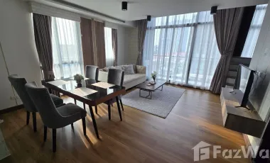 For rent 3 ベッドルーム condo in Phra Khanong, Bangkok