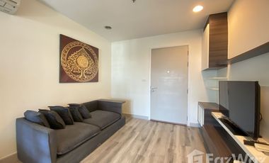 For rent 1 bed condo in Sathon, Bangkok