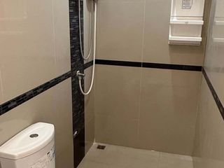 For rent 4 bedrooms townhouse in Huai Khwang, Bangkok