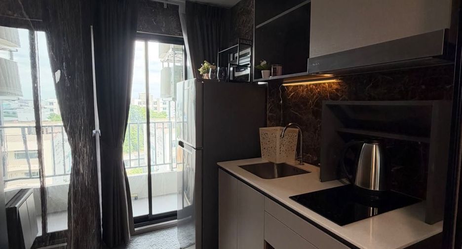 À louer 1 chambre condo à Lat Phrao, Bangkok