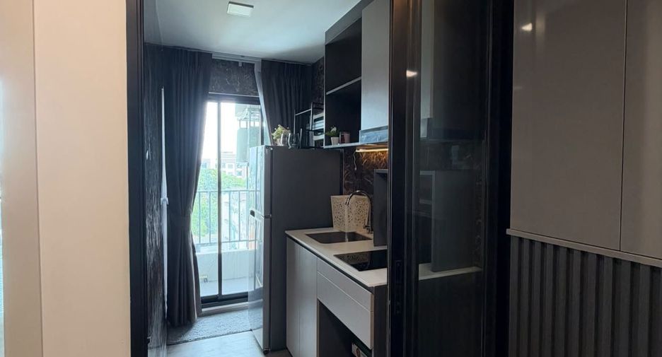 À louer 1 chambre condo à Lat Phrao, Bangkok