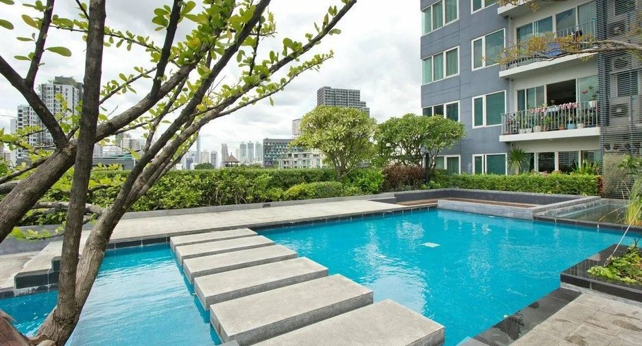 À louer 1 chambre condo à Khlong Toei, Bangkok