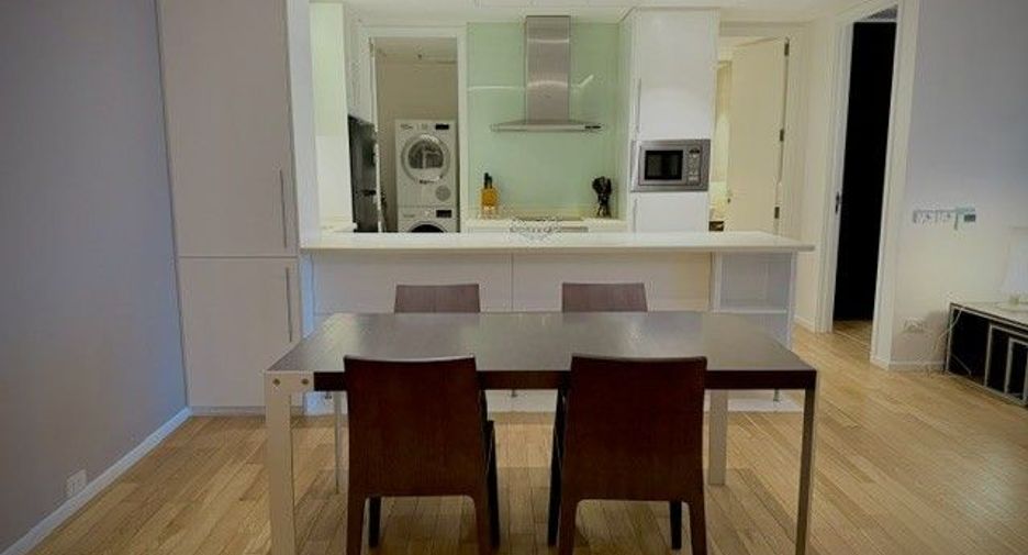 Condo en alquiler de 2 habitaciones en Sathon, Bangkok