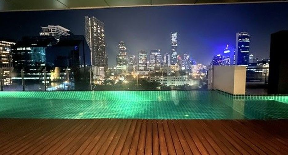 Condo en alquiler de 2 habitaciones en Sathon, Bangkok
