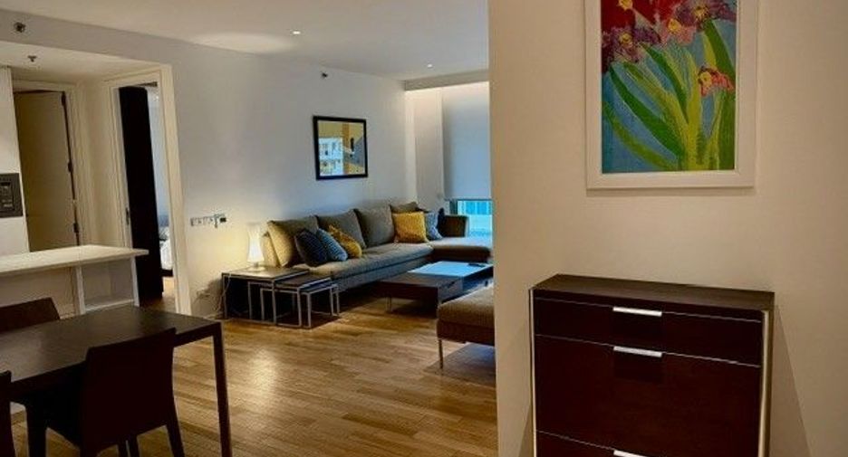Condo en alquiler de 2 habitaciones en Sathon, Bangkok