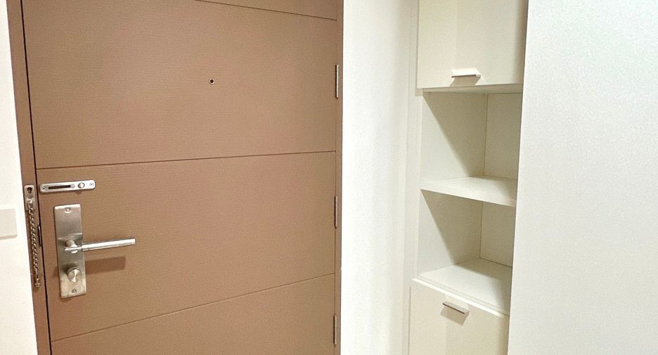 For sale 1 bed condo in Khlong San, Bangkok