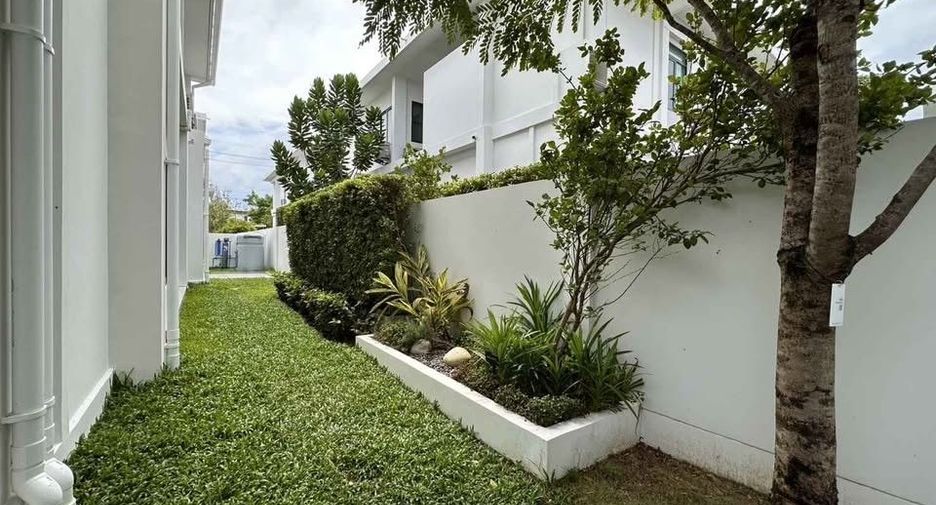For sale 4 ベッドルーム house in Bang Phli, Samut Prakan
