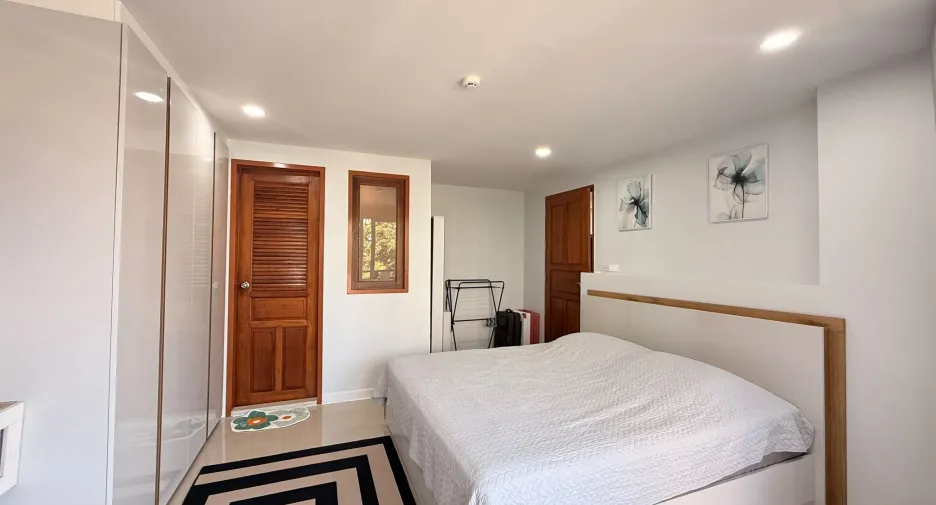 For rent 2 bedrooms condo in Bang Lamung, Chonburi