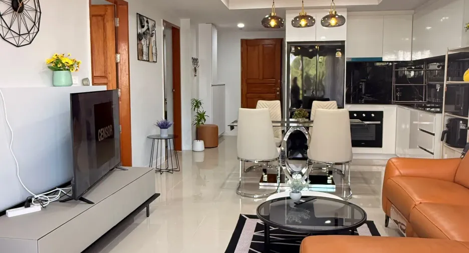 For rent 2 bedrooms condo in Bang Lamung, Chonburi