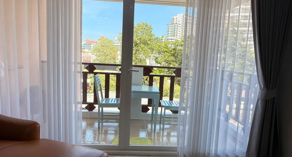 For rent 2 bedrooms condo in Bang Lamung, Chonburi