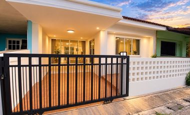 Casa adosada en venta de 2 habitaciones en Mueang Chiang Mai, Chiang Mai