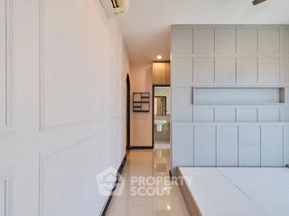 Wohnung zum Kauf mit 2 Zimmer in Rat Burana, Bangkok