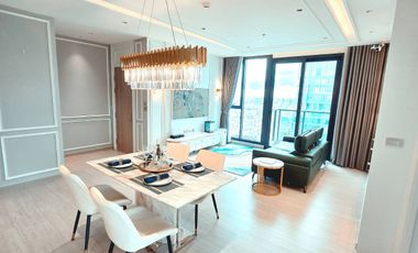 For rent 3 bedrooms condo in Huai Khwang, Bangkok