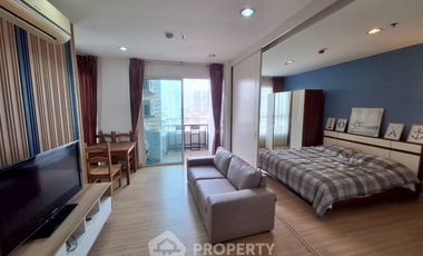 Condo en alquiler de 1 habitaciones en Khlong San, Bangkok