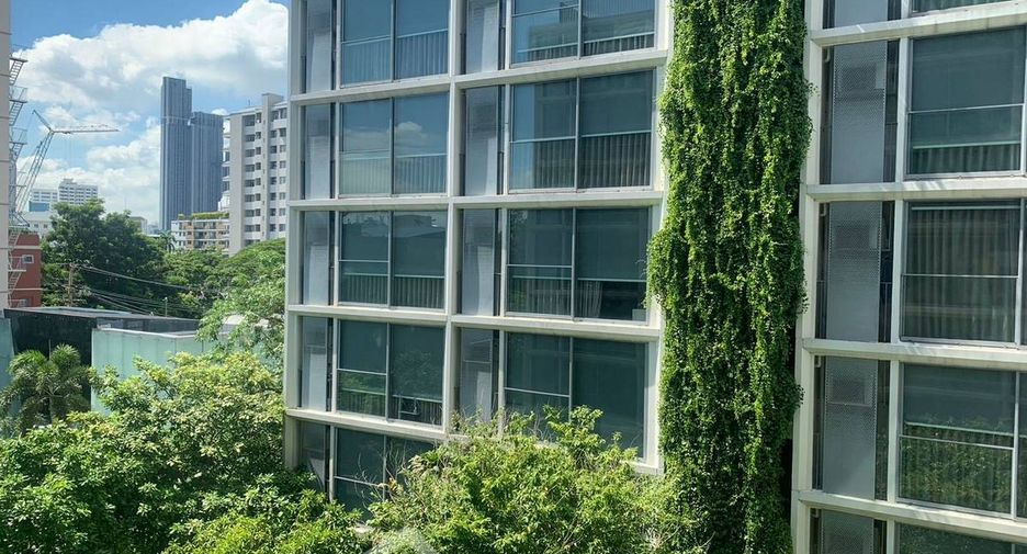 For rent 1 bed condo in Watthana, Bangkok