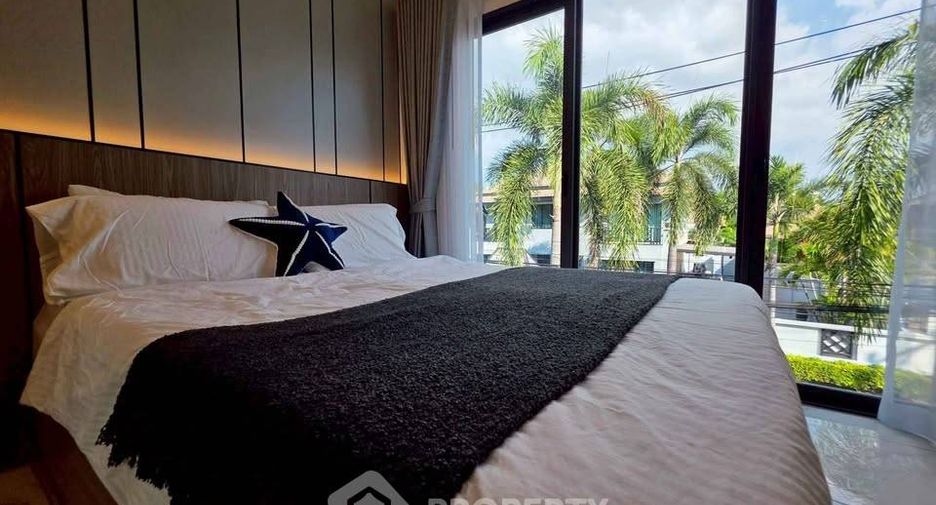 Haus zur Miete mit 5 Zimmer in Bang Lamung, Chonburi