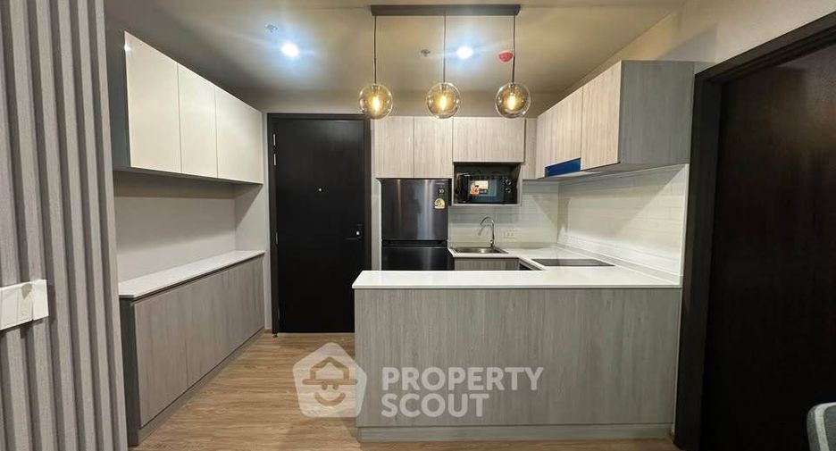 For rent 2 bedrooms condo in Phaya Thai, Bangkok