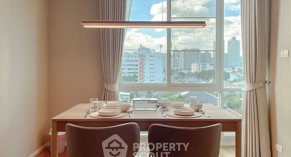 For rent 2 ベッドルーム condo in Watthana, Bangkok