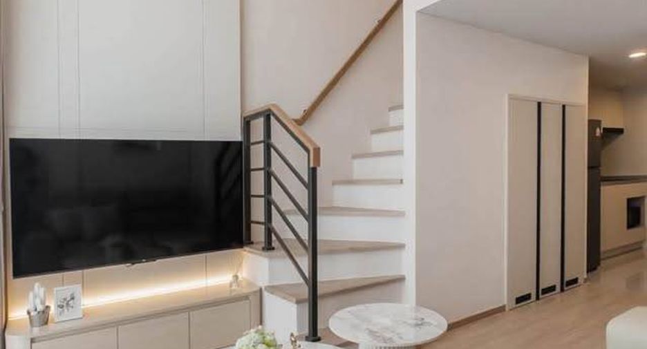 Wohnung zur Miete mit 1 Zimmer in Bang Rak, Bangkok