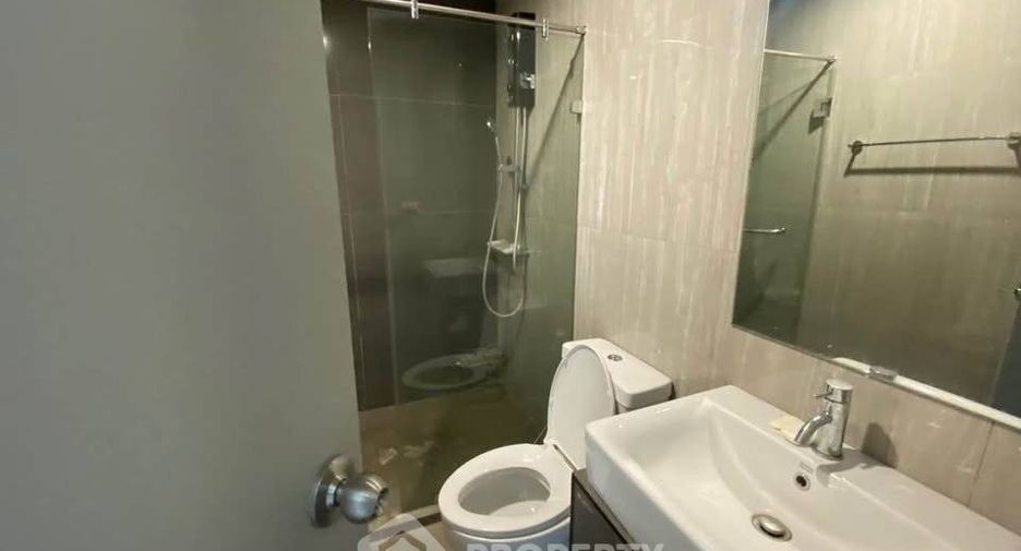 For rent 2 bedrooms condo in Phasi Charoen, Bangkok