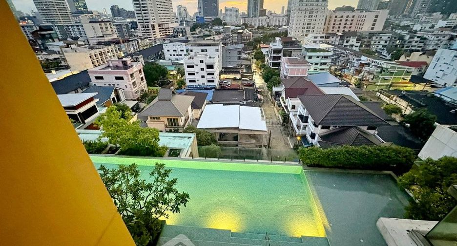 Wohnung zur Miete mit 2 Zimmer in Huai Khwang, Bangkok