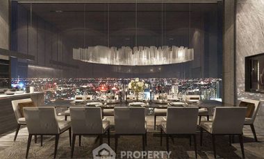 For rent 2 bedrooms condo in Khlong Toei, Bangkok