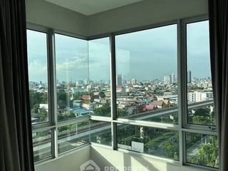Condo en alquiler de 2 habitaciones en Thon Buri, Bangkok