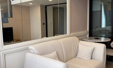 For rent 1 bed condo in Huai Khwang, Bangkok
