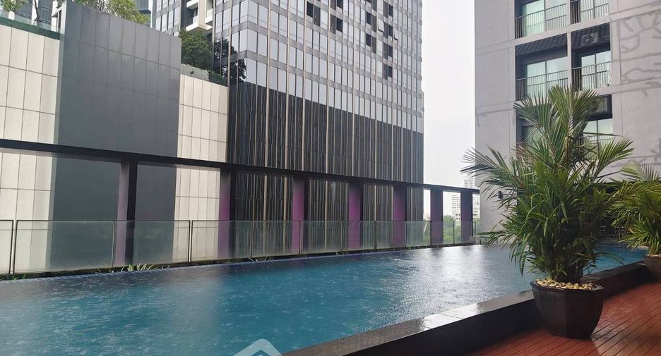Wohnung zur Miete mit 1 Zimmer in Khlong Toei, Bangkok