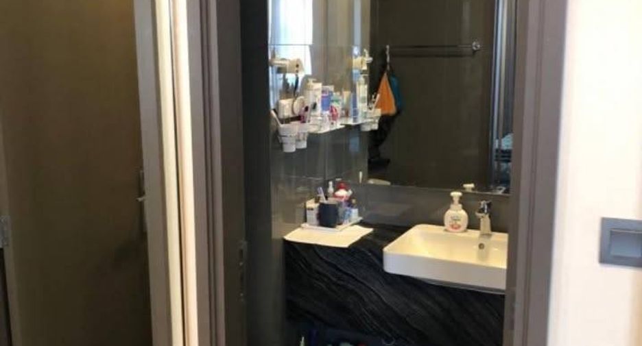 For rent 1 Beds condo in Bang Rak, Bangkok