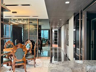 For rent 3 ベッドルーム condo in Bang Rak, Bangkok